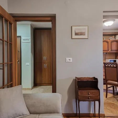 Center Cozy Apartment